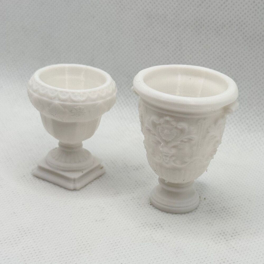 1:12 Dollhouse Miniature White Garden Urn Planters Pair Classical Decor